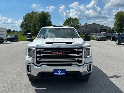 Certified 2022 GMC Sierra 2500 SLE w/ SLE Convenience Package AWD/4WD image 8