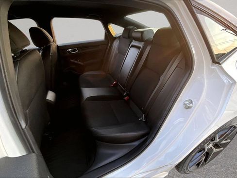 Used 2025 Honda Civic Sport image 22