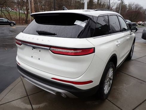 New 2026 Lincoln Corsair Premiere image 6