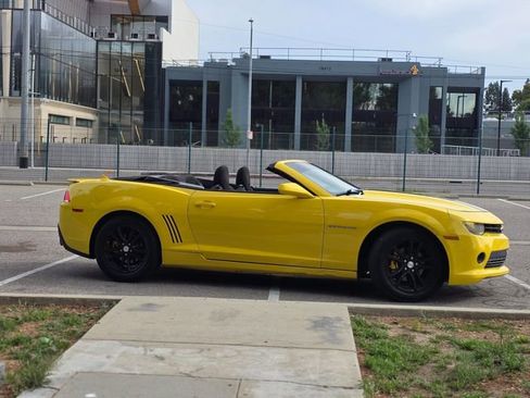 Used 2015 Chevrolet Camaro LT image 7