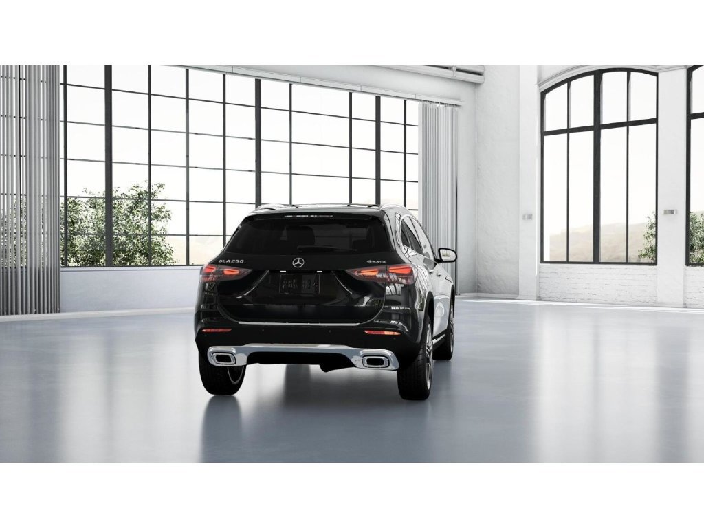 Used 2026 Mercedes-Benz GLA 250 4MATIC image 24