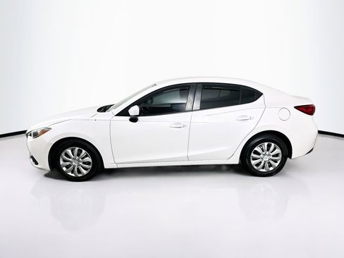 Used 2016 MAZDA MAZDA3 i Sport FWD image 4