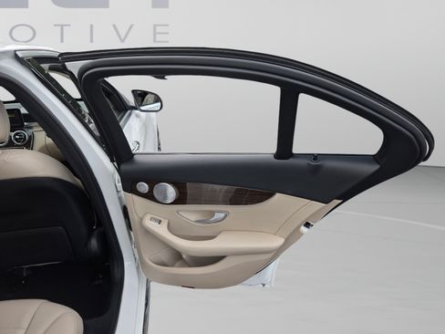 Used 2021 Mercedes-Benz C 300 Sedan image 22