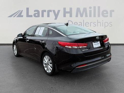 Used 2018 Kia Optima EX FWD image 4