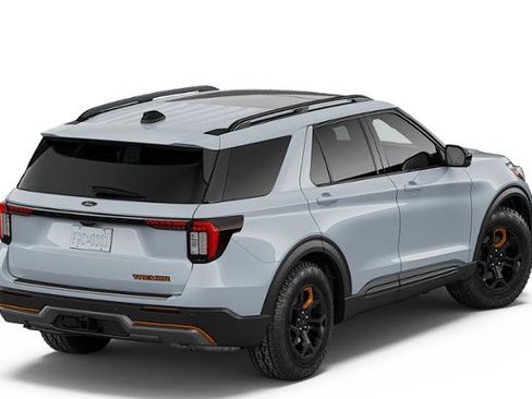 New 2026 Ford Explorer Tremor image 3