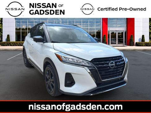 Certified 2024 Nissan Kicks SR w/ SR Premium Package FWD image 1