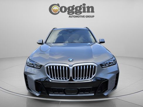 New 2026 BMW X5 xDrive50e w/ Executive Package image 7