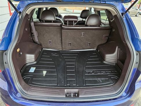 Used 2011 Hyundai Tucson GLS image 9