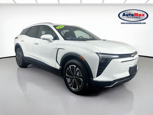 Used 2024 Chevrolet Blazer EV LT AWD/4WD image 1