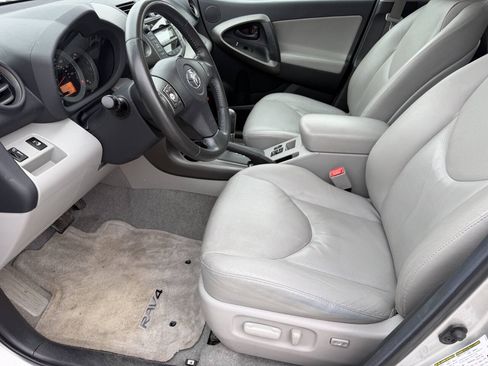 Used 2011 Toyota RAV4 Limited w/ Limited Extra Value Pkg AWD/4WD image 14