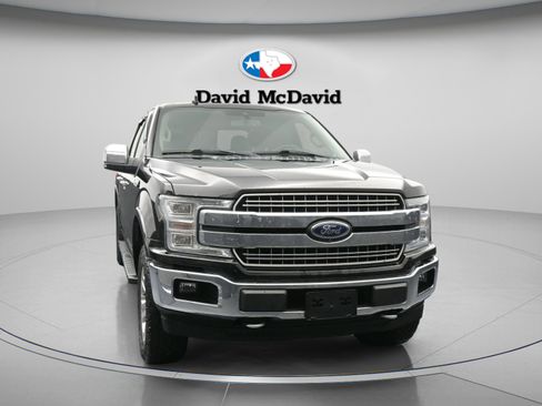 Used 2018 Ford F150 Lariat w/ Equipment Group 502A Luxury AWD/4WD image 2