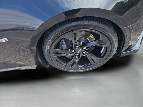 Used 2021 Chevrolet Camaro SS image 15