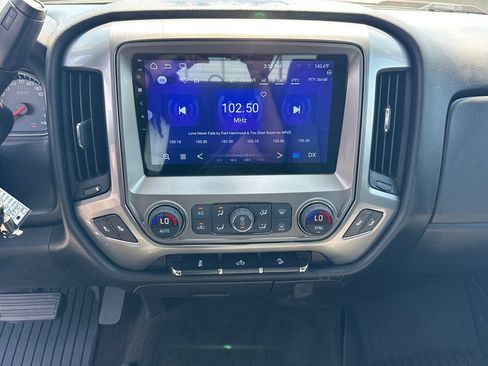 Used 2017 Chevrolet Silverado 1500 LT w/ All Star Edition AWD/4WD image 27