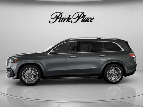 New 2026 Mercedes-Benz GLS 450 4MATIC image 9