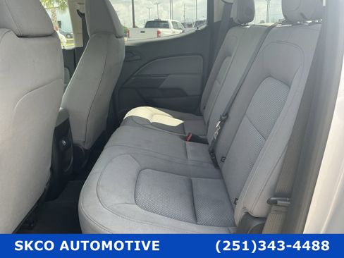 Used 2019 Chevrolet Colorado W/T w/ WT Convenience Package RWD image 15