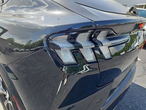 Used 2022 Ford Mustang Mach-E Premium RWD image 35