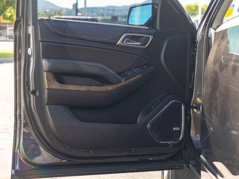 Used 2018 GMC Yukon Denali w/ Denali Ultimate Package AWD/4WD image 22