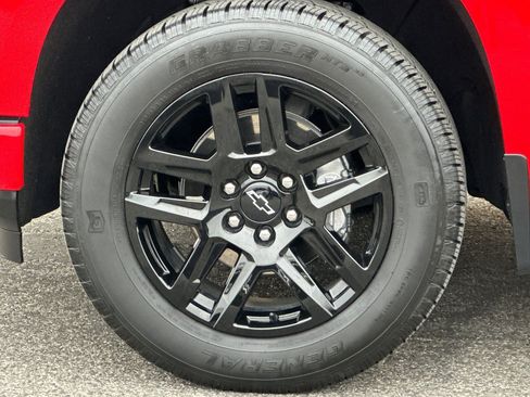 Used 2021 Chevrolet Silverado 1500 Custom w/ Rally Edition RWD image 33