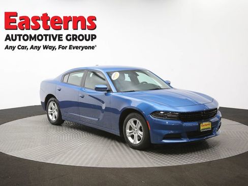 Used 2021 Dodge Charger SXT w/ Leather Interior Group image 50