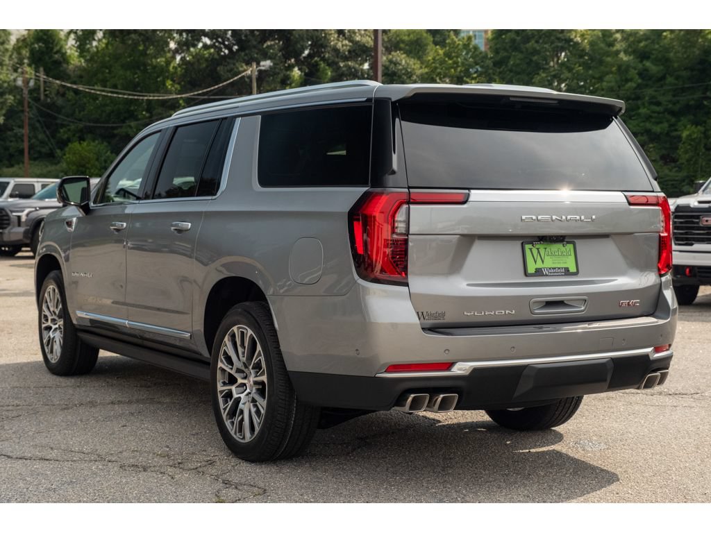 New 2026 GMC Yukon XL Denali w/ Denali Reserve Package AWD/4WD image 6