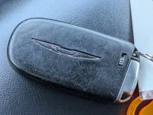 Used 2023 Chrysler 300 S RWD image 23