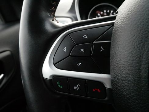 Used 2020 Jeep Compass Latitude image 26