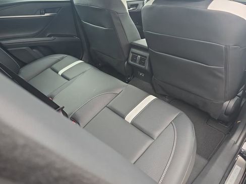 Used 2026 Toyota Camry SE FWD image 12