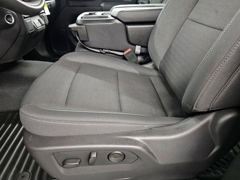 Used 2025 Chevrolet Silverado 1500 Custom AWD/4WD image 16