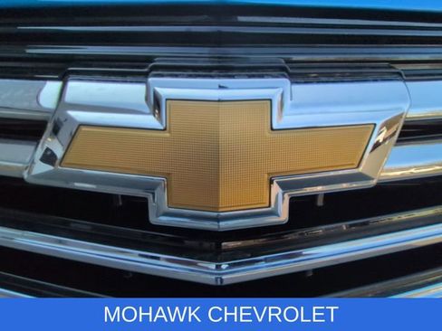 Used 2024 Chevrolet Equinox Premier AWD/4WD image 32