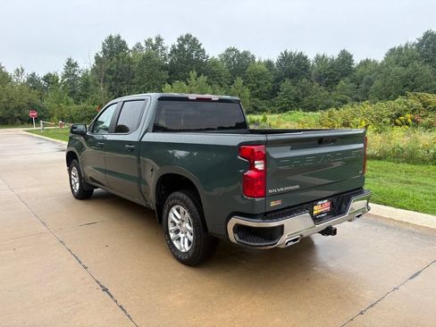 Used 2025 Chevrolet Silverado 1500 LT w/ Z71 Off-Road Package AWD/4WD image 7
