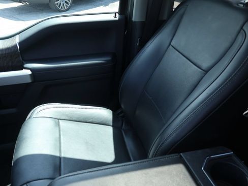 Used 2019 Ford F250 Lariat w/ Lariat Ultimate Package AWD/4WD image 27