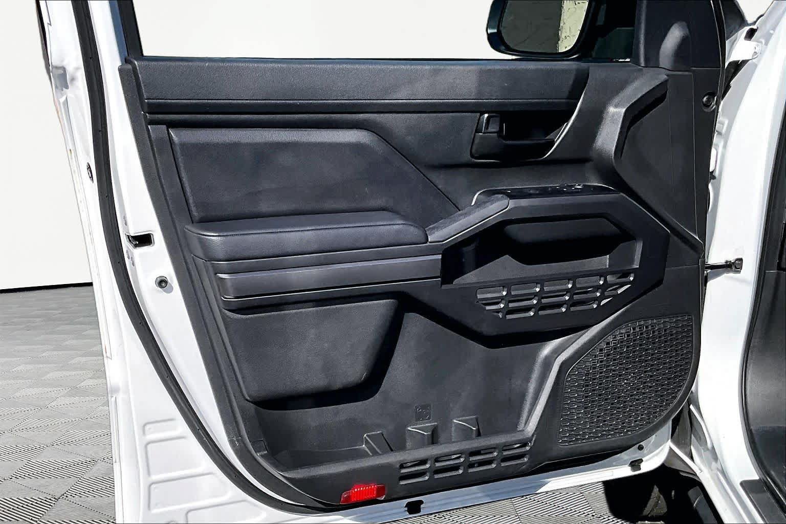 Certified 2025 Toyota Tacoma SR5 RWD image 22