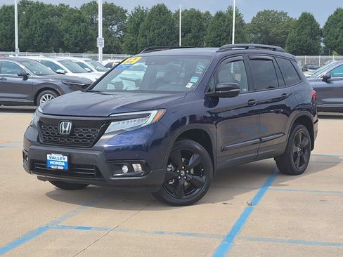 Certified 2019 Honda Passport Elite image 2