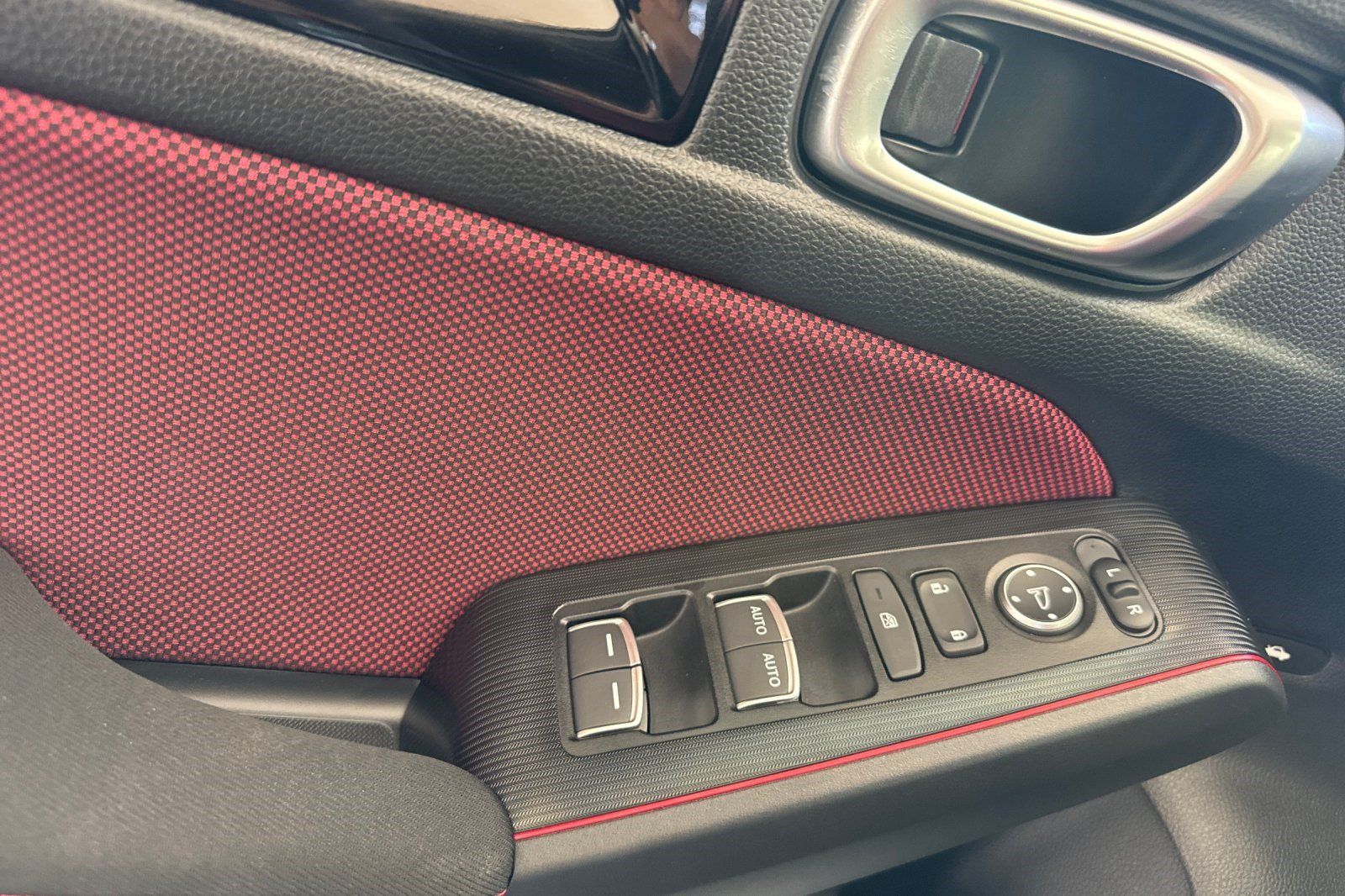 Used 2026 Honda Civic Si image 30