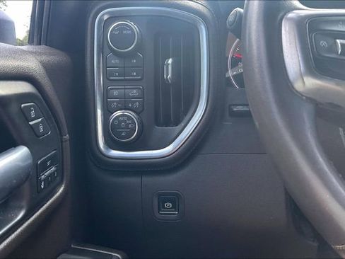 Used 2021 Chevrolet Silverado 1500 LTZ w/ LTZ Premium Package AWD/4WD image 33