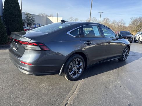 Used 2024 Honda Accord EX image 4