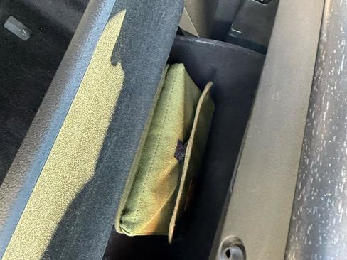 Used 2015 Jeep Grand Cherokee Laredo w/ Quick Order Package 23E image 37