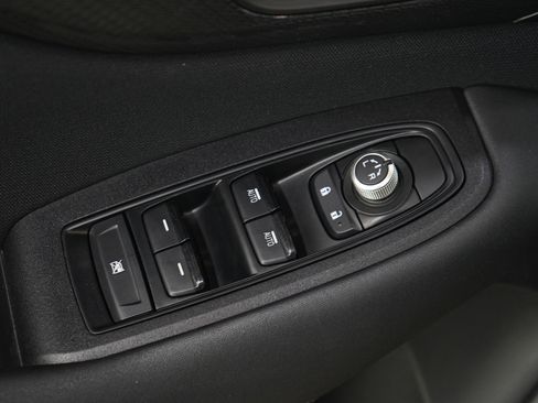 Used 2025 Subaru Outback Premium AWD/4WD image 21