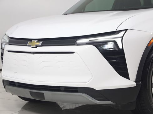Used 2025 Chevrolet Blazer EV LT AWD/4WD image 50