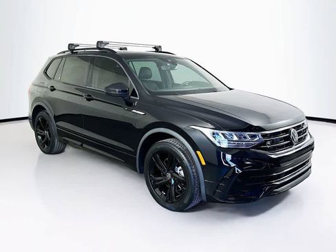 Used 2023 Volkswagen Tiguan SE R-Line FWD image 24