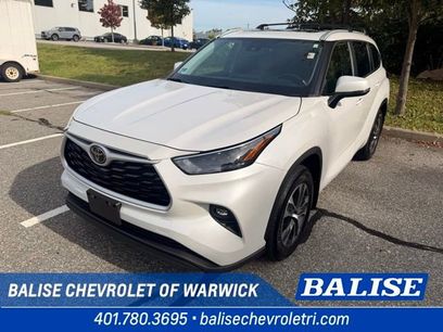 Used 2023 Toyota Highlander XLE