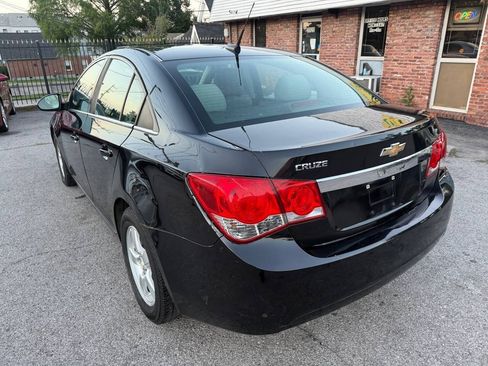 Used 2014 Chevrolet Cruze LT FWD image 8