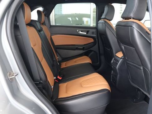 Used 2024 Ford Edge Titanium w/ Titanium Elite Package AWD/4WD image 19