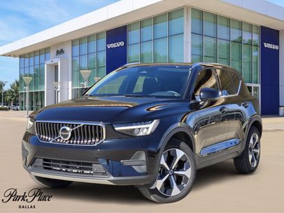 Used 2025 Volvo XC40 B5 Core w/ Protection Package Premier