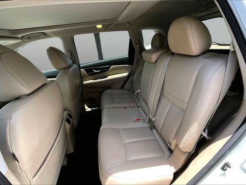 Used 2020 Nissan Rogue SL w/ Premium Package FWD image 21