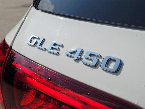 Used 2020 Mercedes-Benz GLE 450 4MATIC image 7