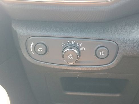 Certified 2023 Chevrolet TrailBlazer ACTIV w/ Technology Package FWD image 18