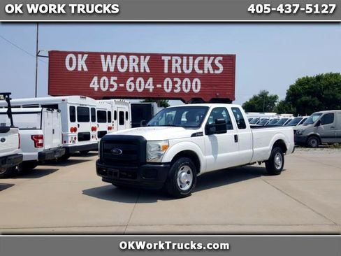 Used 2012 Ford F250 XL image 1
