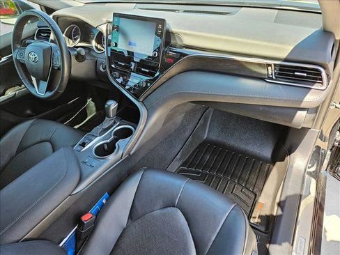 Used 2023 Toyota Camry XLE FWD image 22