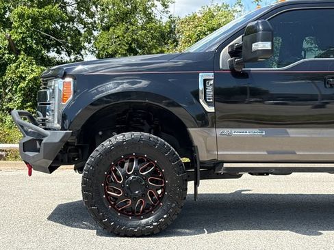 Used 2019 Ford F350 King Ranch w/ King Ranch Ultimate Package AWD/4WD image 5